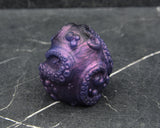 Medium Kraken Egg (Medium/0050) - G124